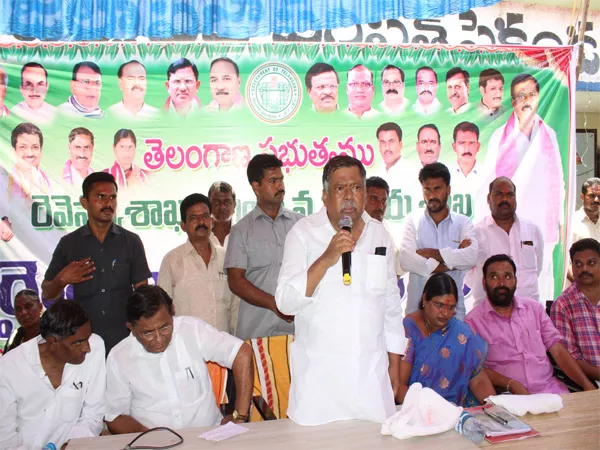 Rythu Bandhu Scheme A Farmers' Festival MP Sitaram Naik - Sakshi