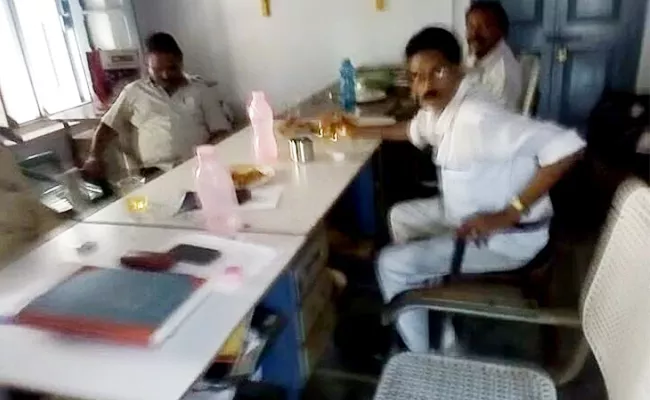 Officials Party In Excise police station Guntur - Sakshi