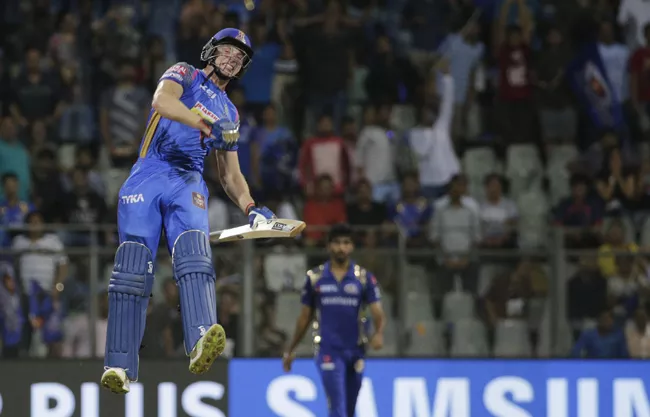 Jos Buttler comments on Wankhede stadium - Sakshi