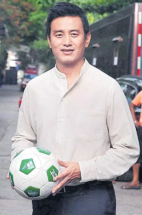 three teams favorite: Bhutia - Sakshi