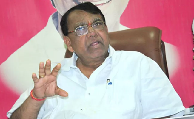 Minister Pocharam Srinivas Reddy Fires on Opposition Parties - Sakshi