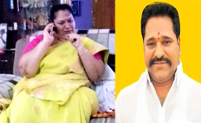 Municipal Chair Person Alekya And Donthu Sarada Conflicts In TDP - Sakshi