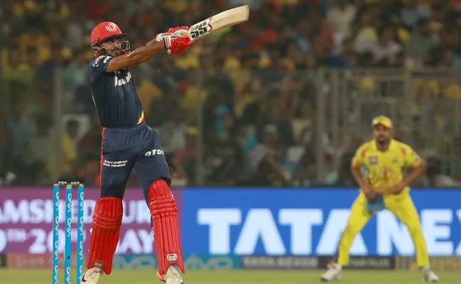 Delhi set target of 163 runs against CSK - Sakshi