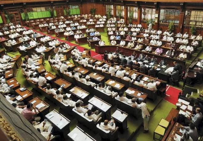  Karnataka floor test : What is Voice vote, Division vote - Sakshi