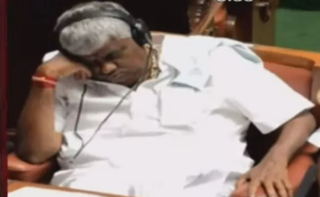 Siddaramaiah and Revanna Sleep in Assembly - Sakshi