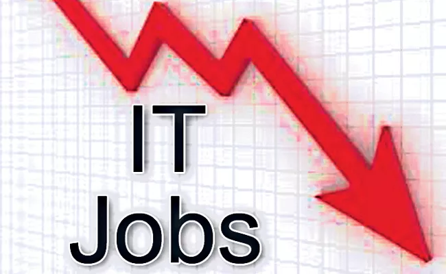 IT Jobs Decreasing In Hyderabad - Sakshi