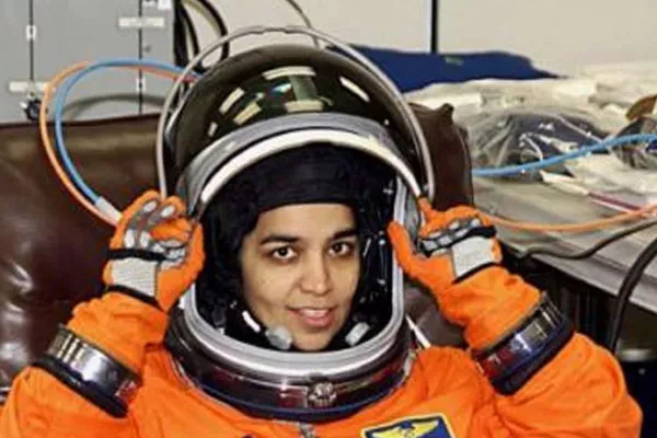 Trump hails Kalpana Chawla as American hero - Sakshi