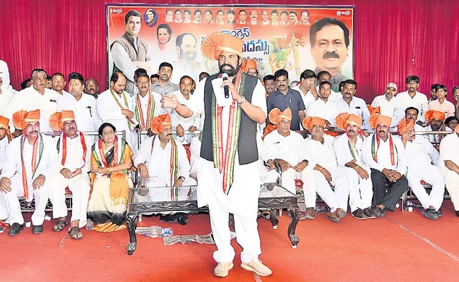 TPCC Chief Uttam Kumar Reddy Fires on TRS Govt - Sakshi