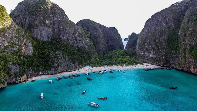 Thailand Maya Beach Close For Three Months - Sakshi