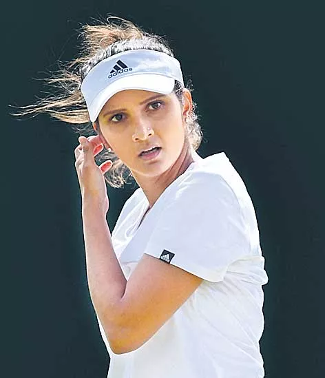 Sania Mirza among eight dropped from sports ministry's Target Olympic Podium Scheme - Sakshi