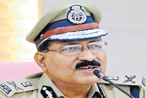 DGP MAhender Reddy responds on social media viral news - Sakshi