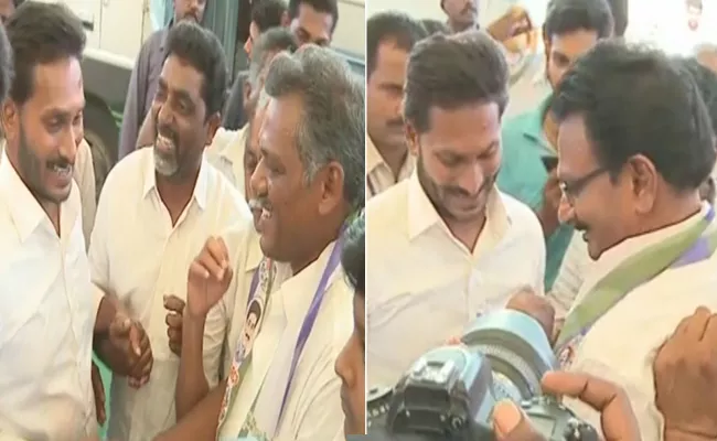 MVB Builders Chief Satyanarayana joins YSRCP - Sakshi