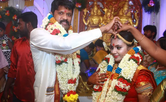 Actor Soundararaja Ties Knock With Tamannah - Sakshi