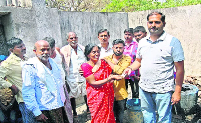 Fire Accident At ,uppiri Thota - Sakshi