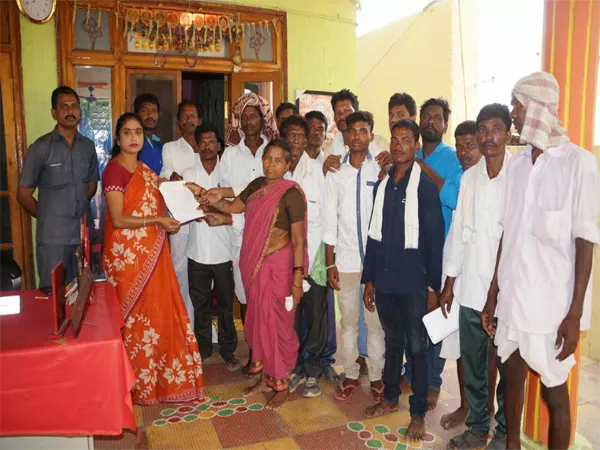 Rythu Bandhu Cheque In Adilabad - Sakshi