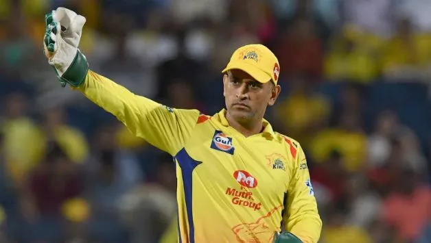 MS Dhoni records most stumpings in IPL, goes past Robin Uthappa - Sakshi