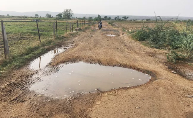 TDP Mla Stopped Devoloped Village Road In Kurnool - Sakshi