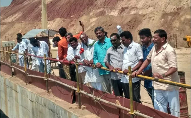 Kannepalli Pump House Inspected by TSCAB Chairman - Sakshi