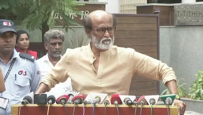 Rajinikanth To Visit The Thoothukudi Victims - Sakshi