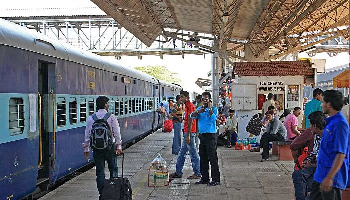 IRCTC Site And App Down, People Unable to Book Tickets - Sakshi