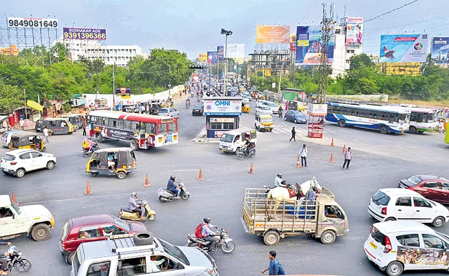 Elevated corridor In Uppal Hyderabad - Sakshi