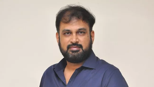 Vakkantham Vamsi Says No Issues With Junior NTR - Sakshi