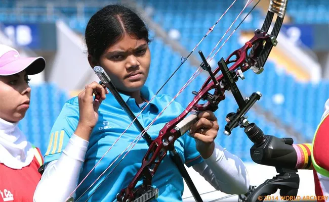 Archery Player Jyothi Surekha Comments On His Coche And Sports Authorities - Sakshi