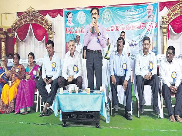 Swachh Bharat Program In Medak Collector - Sakshi