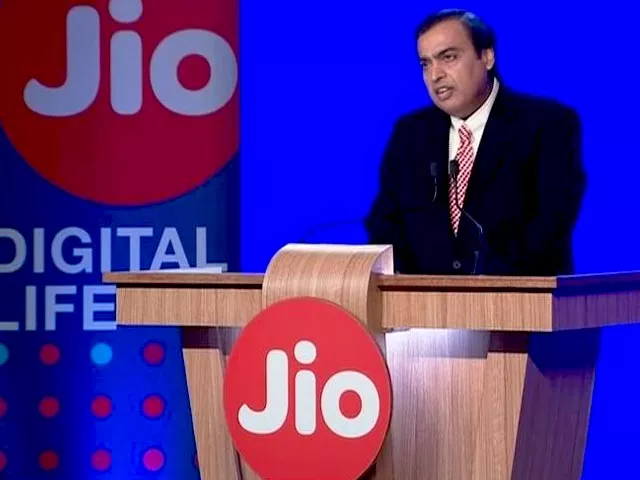 Jio Fiber Now Offering Up to 1-1TB of Free Data Per Month - Sakshi