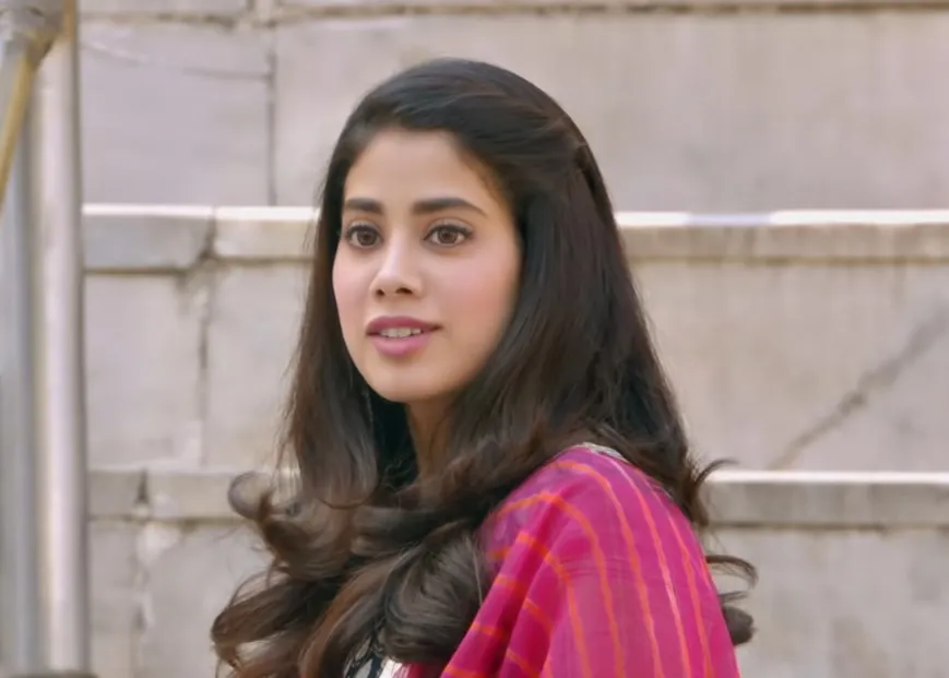 Janhvi Kapoor Dhadak trailer released - Sakshi