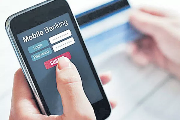 SBI sees mobile banking transactions at 3360 lakh in FY19 - Sakshi