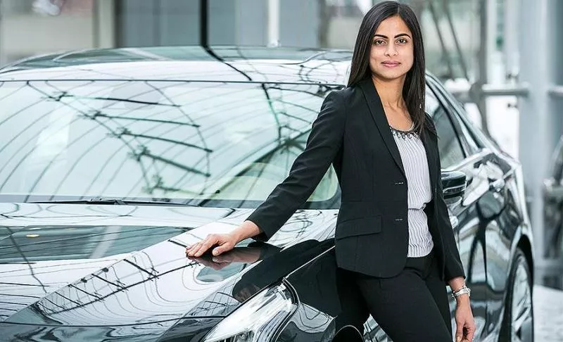 Indian-American woman to become CFO of General Motors - Sakshi