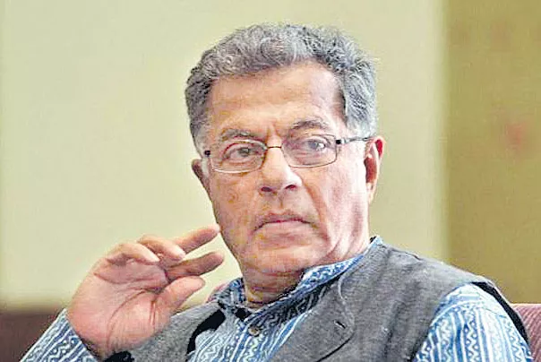 Girish Karnad was on the hit list of Gauri Lankesh - Sakshi