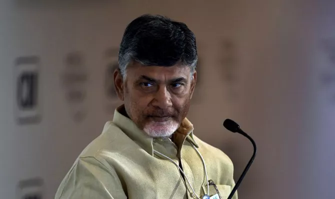 Why Chandrababu Naidu First Demands For Special Package - Sakshi