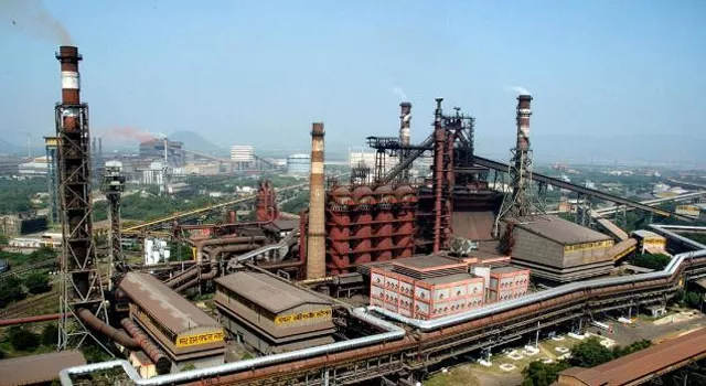 Centre Is Examining Steel Plants Establishments At AP And Telangana - Sakshi