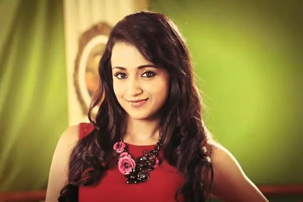 Heroine Trisha Acts In Heroine Oriented Movies - Sakshi