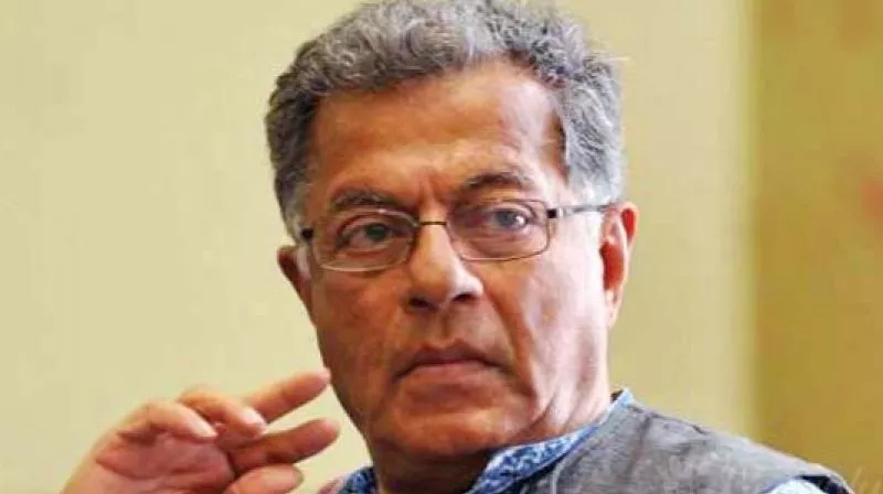 SIT Sugests Raise Security For Girish Karnad And Three Others On Hit List - Sakshi