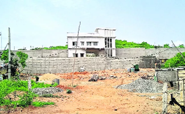 Boston School In The Konda velagada - Sakshi