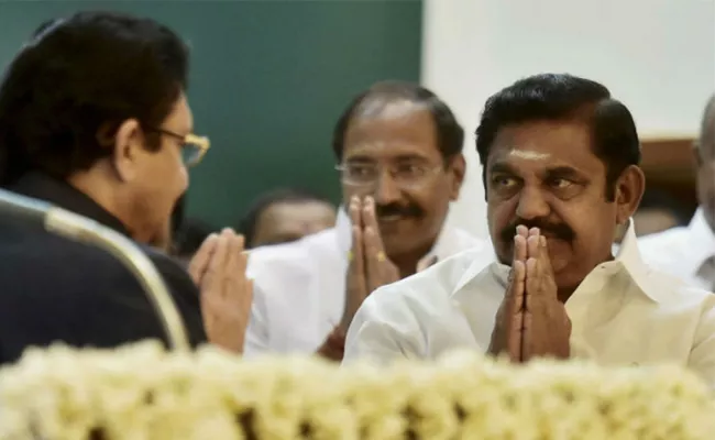 Tamil Nadu CM Invites To Disqualified AIADMK MLAs To Come Back - Sakshi