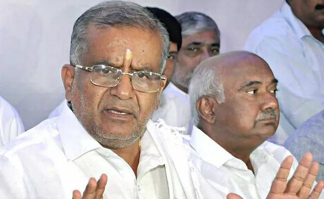 Please do Not Come To My Office : G.T. Deve Gowda - Sakshi