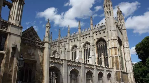 Indian Origin Academic Alleges Racism In Kings College - Sakshi