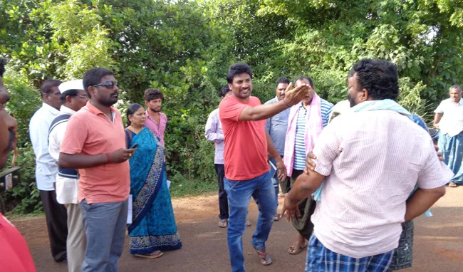 Tdp Teaders Hulchul in West godavari - Sakshi