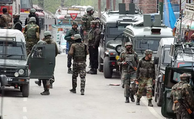 Anantnag Encounter 4 Militants Killed - Sakshi