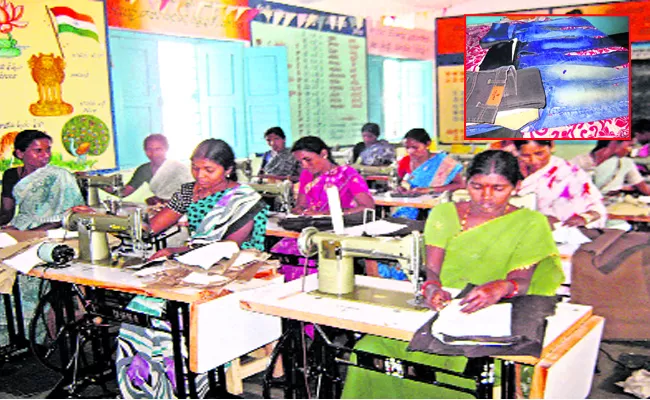 Womens Self Employment In Anantapur - Sakshi