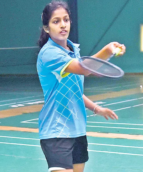 Gayatri, Siril Varma enter semis of All India Badminton Championship - Sakshi