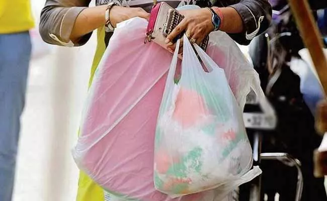 Fines For Not Following Mumbai Plastic Ban - Sakshi