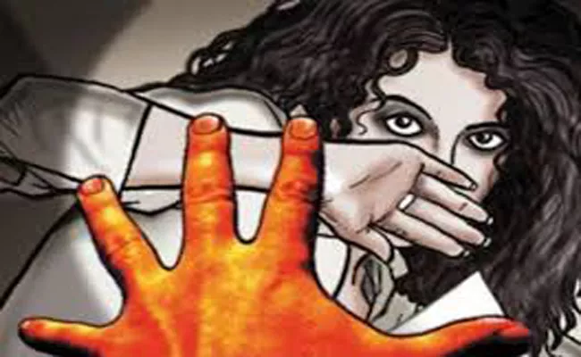 Father Molested Daughter In Rayachoti - Sakshi