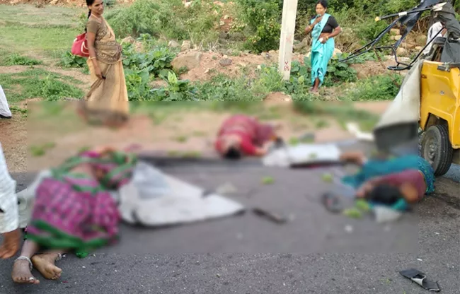 5 Killed In Road Accident At Lingampally - Sakshi