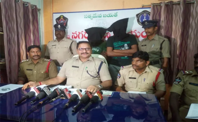 Rowdy Sheeter Murder Case Revals PSR Nellore Police - Sakshi