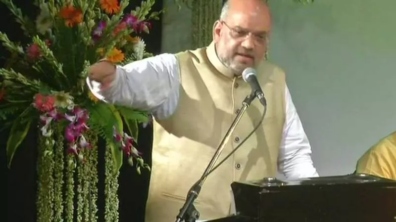 BJP leader Amit Shah Slams Congress Over Vande Mataram - Sakshi